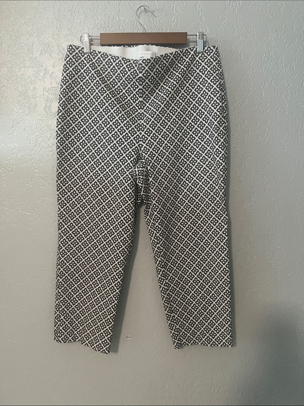 Charter Club Black and White Cropped Geometric Ankle Pants